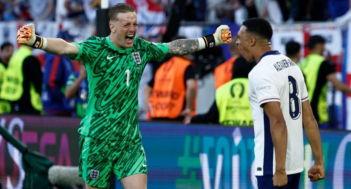 jordan-pickford-and-trent-alexander-arnold_england